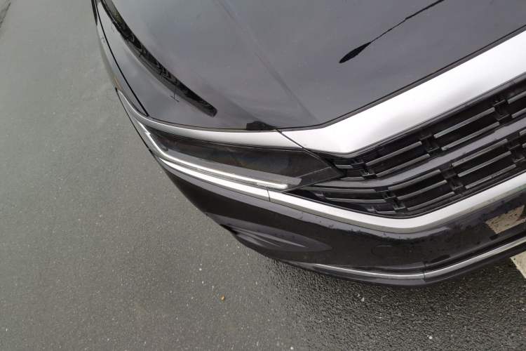 Used Volkswagen Passat 2024 330TSI Elite Edition Right Front Headlight
