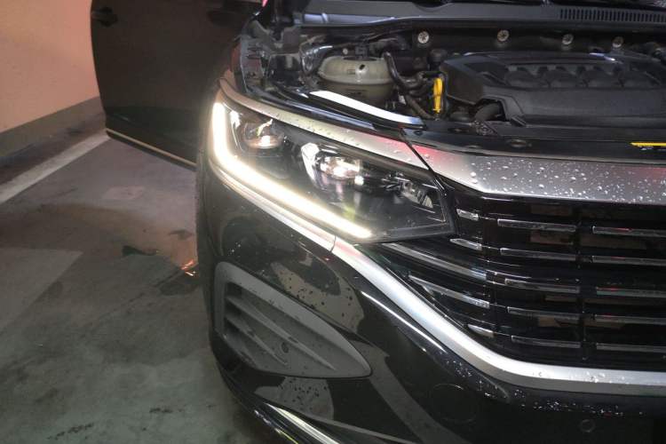 Used Volkswagen Passat 2024 330TSI Starry Elite Edition Right Front Headlight