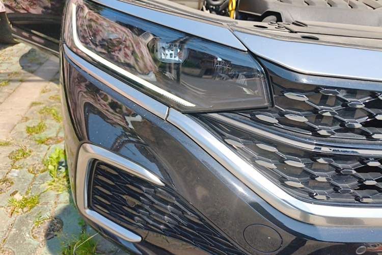 Used Volkswagen Passat 2024 330TSI Starry Elite Edition Right Front Headlight