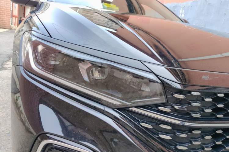 Used Volkswagen Passat 2024 330TSI Starry Elite Edition Right Front Headlight
