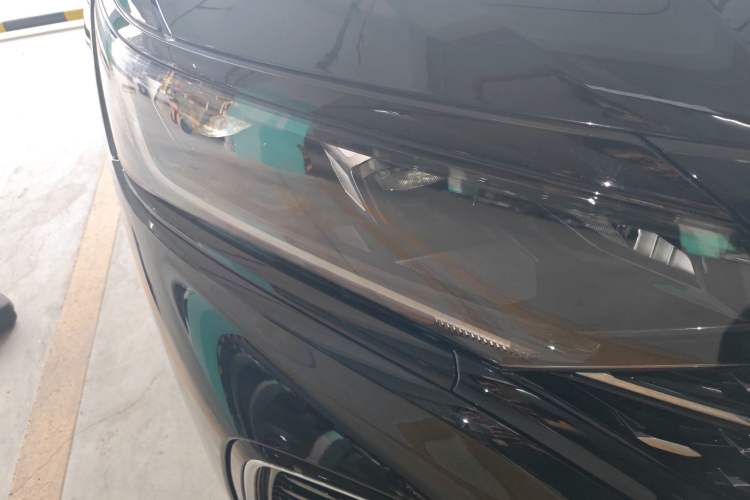 Used Volkswagen Passat 2024 380TSI Starry Dragon Edition Right Front Headlight