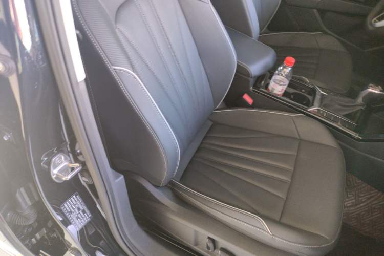 Used Volkswagen Passat 2024 380TSI Starry Elite Edition Right Front Seat