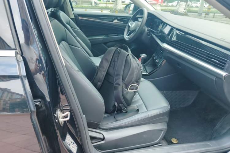Used Volkswagen Passat 2024 280TSI Business Edition Right Front Seat