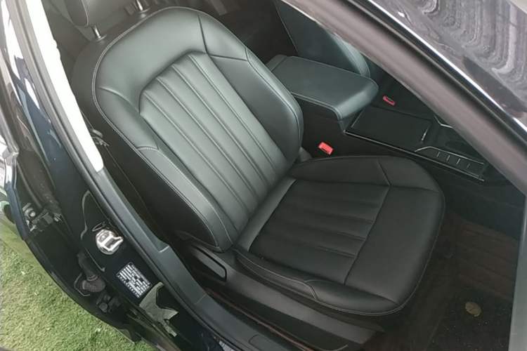 Used Volkswagen Passat 2024 280TSI Business Edition Right Front Seat