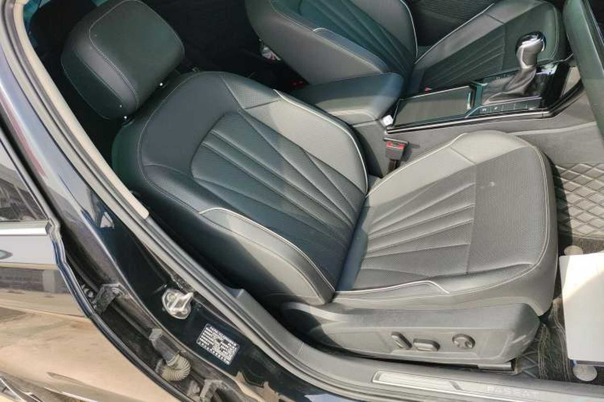 Used Volkswagen Passat 2024 380TSI Starry Luxury Edition Right Front Seat