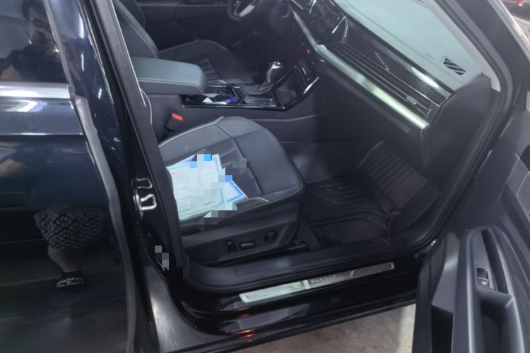 Used Volkswagen Passat 2024 380TSI Starry Dragon Edition Right Front Seat