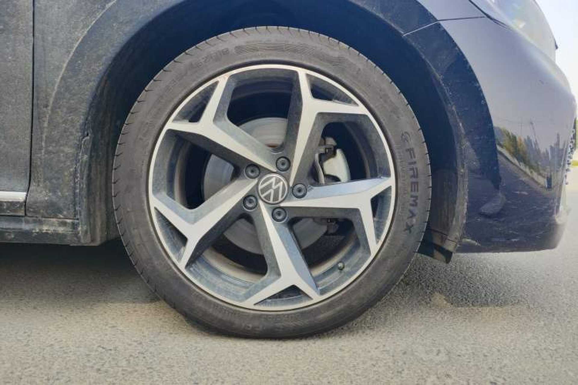 Used Volkswagen Passat 2024 380TSI Starry Elite Edition Right Front Wheel Hub