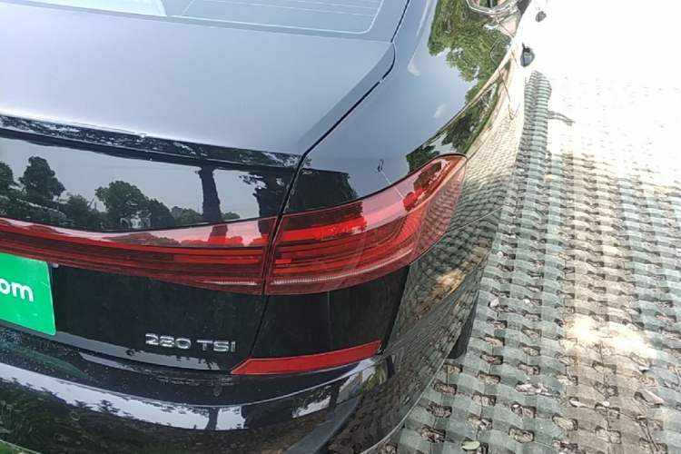 Used Volkswagen Passat 2024 280TSI Business Edition Right Rear Taillight