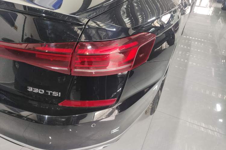 Used Volkswagen Passat 2024 330TSI Starry Elite Edition Right Rear Taillight