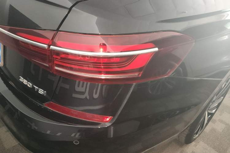 Used Volkswagen Passat 2024 380TSI Elite Edition Right Rear Taillight