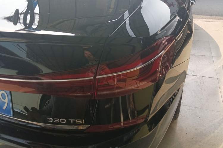 Used Volkswagen Passat 2024 330TSI Elite Edition Right Rear Taillight