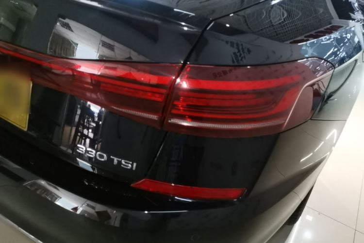 Used Volkswagen Passat 2024 330TSI Elite Edition Right Rear Taillight