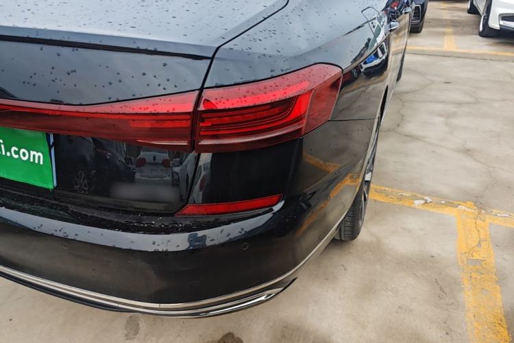 Used Volkswagen Passat 2024 380TSI Luxury Edition Right Rear Taillight