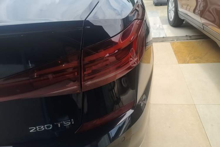 Used Volkswagen Passat 2024 280TSI Business Edition Right Rear Taillight