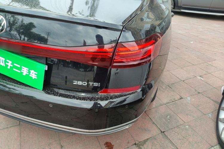 Used Volkswagen Passat 2024 280TSI Business Edition Right Rear Taillight