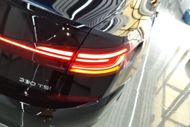 Used Volkswagen Passat 2024 330TSI Starry Elite Edition Right Rear Taillight