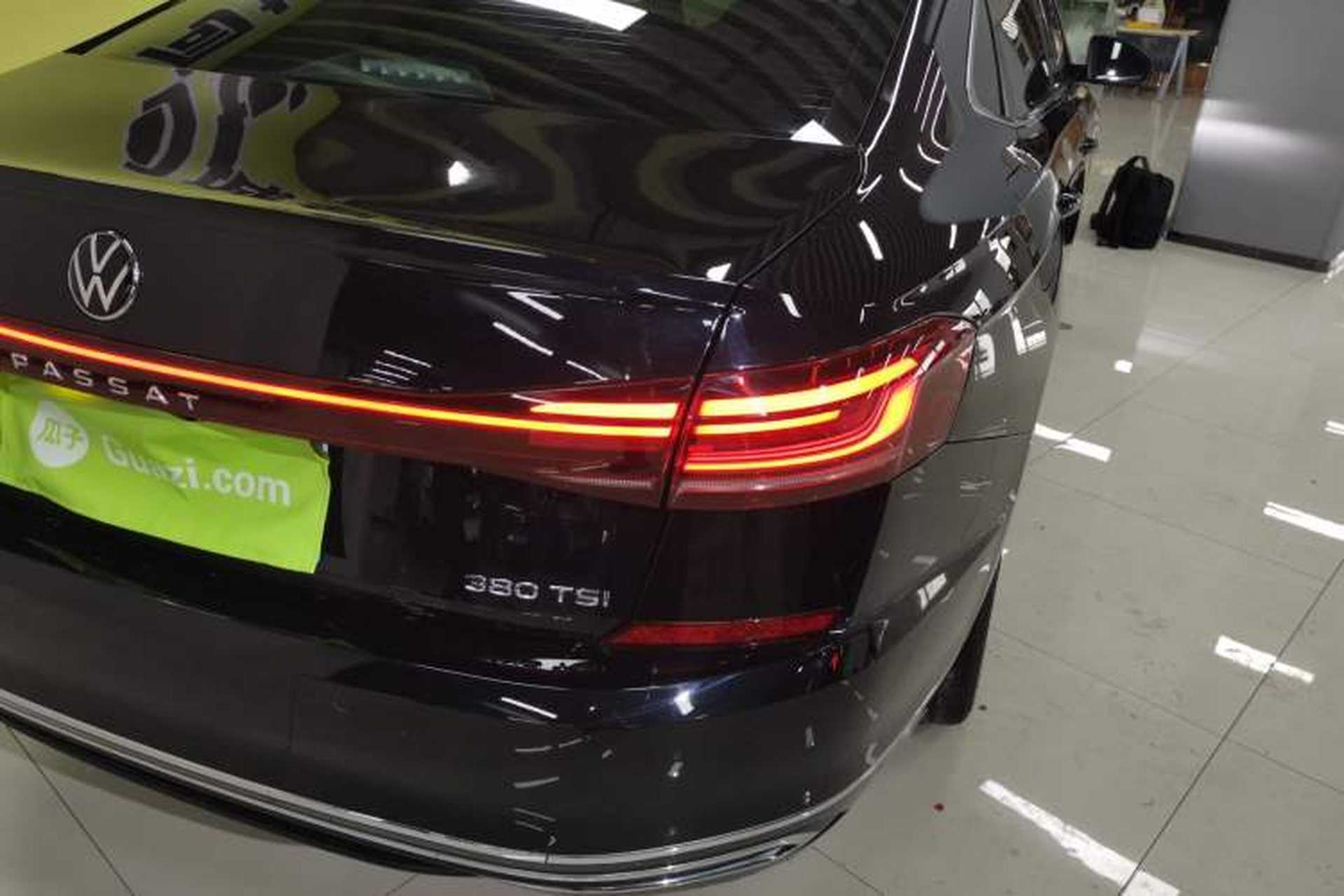 Used Volkswagen Passat 2024 380TSI Starry Dragon Edition Right Rear Taillight