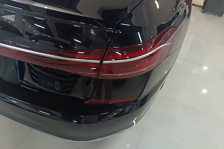 Used Volkswagen Passat 2024 380TSI Starry Elite Edition Right Rear Taillight