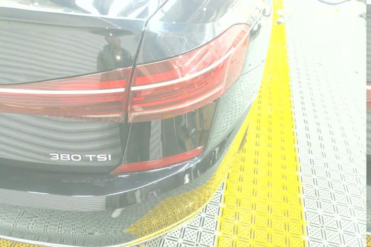 Used Volkswagen Passat 2024 380TSI Elite Edition Right Rear Taillight
