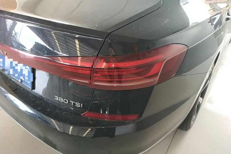 Used Volkswagen Passat 2024 380TSI Starry Dragon Edition Right Rear Taillight