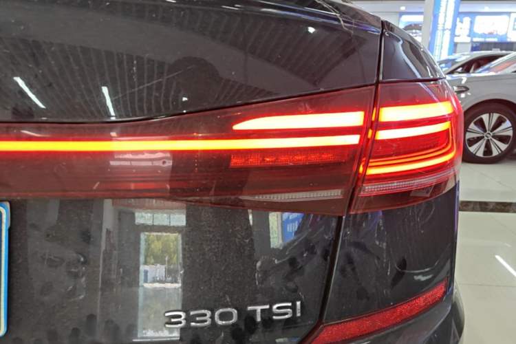 Used Volkswagen Passat 2024 330TSI Starry Elite Edition Right Rear Taillight