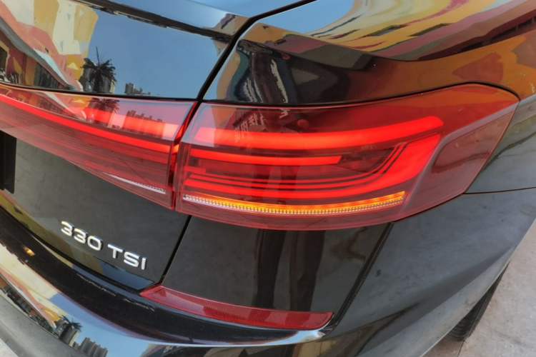 Used Volkswagen Passat 2024 330TSI Elite Edition Right Rear Taillight