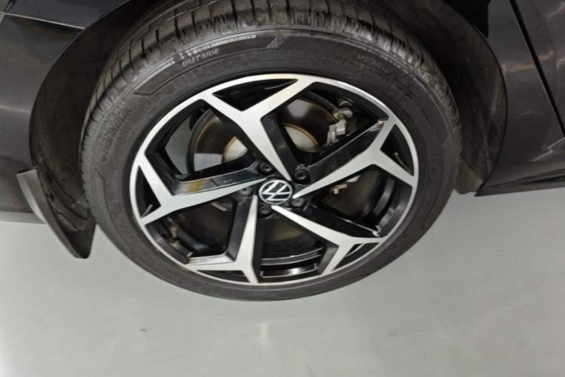 Used Volkswagen Passat 2024 380TSI Starry Elite Edition Right Rear Wheel Hub