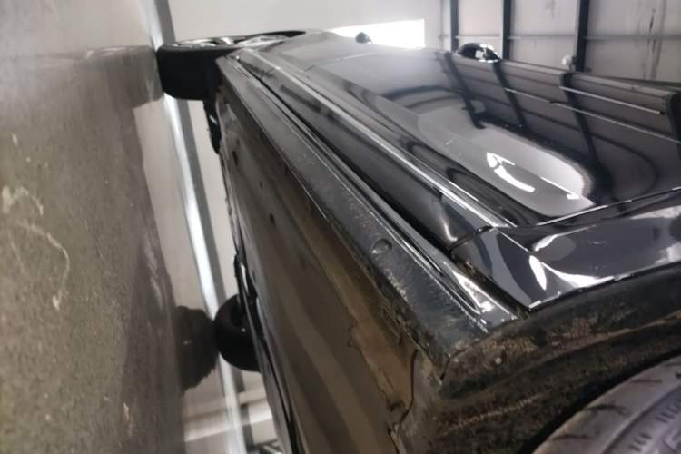Used Volkswagen Passat 2024 380TSI Starry Luxury Edition Right Side Sill