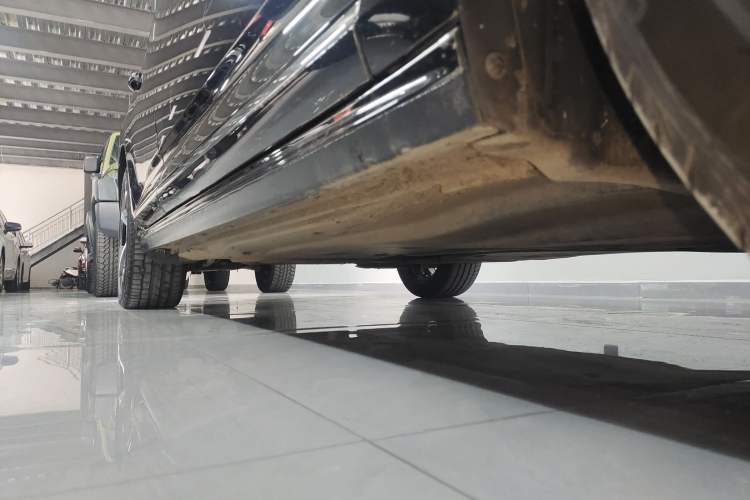 Used Volkswagen Passat 2024 330TSI Starry Elite Edition Right Side Sill