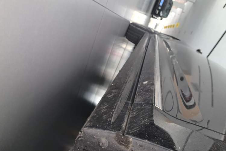 Used Volkswagen Passat 2024 330TSI Elite Edition Right Side Sill