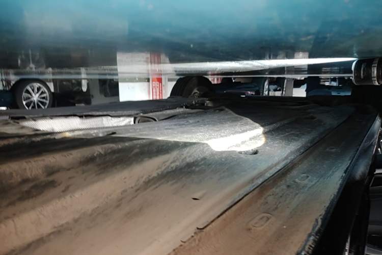 Used Volkswagen Passat 2024 280TSI Business Edition Right Side Sill