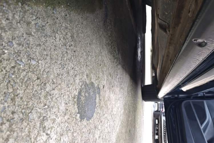 Used Volkswagen Passat 2024 280TSI Business Edition Right Side Sill