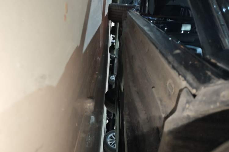 Used Volkswagen Passat 2024 330TSI Starry Elite Edition Right Side Sill