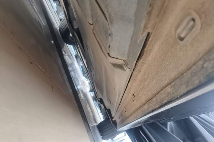 Used Volkswagen Passat 2024 280TSI Business Edition Right Side Sill