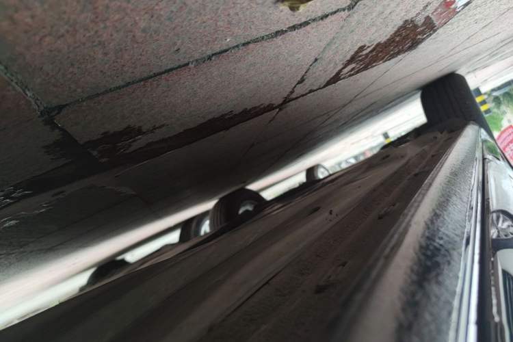 Used Volkswagen Passat 2024 280TSI Business Edition Right Side Sill