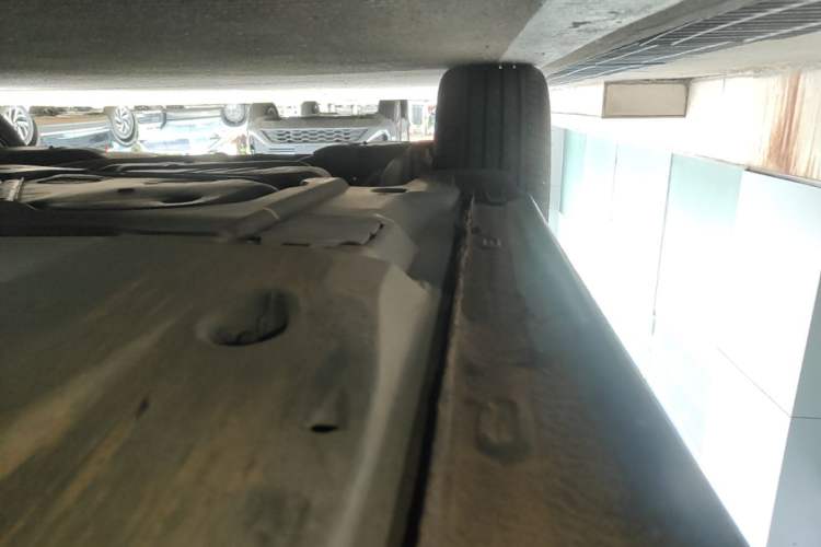 Used Volkswagen Passat 2024 380TSI Starry Luxury Edition Right Side Sill