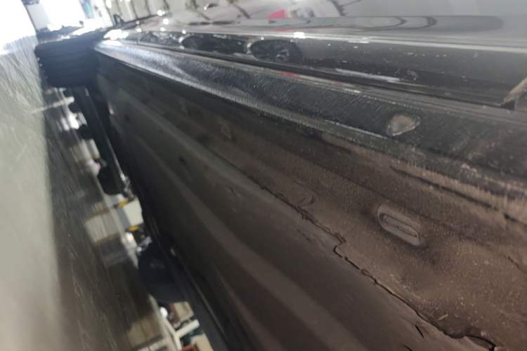 Used Volkswagen Passat 2024 380TSI Dragon Edition Right Side Sill