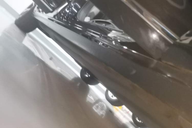 Used Volkswagen Passat 2024 380TSI Starry Elite Edition Right Side Sill