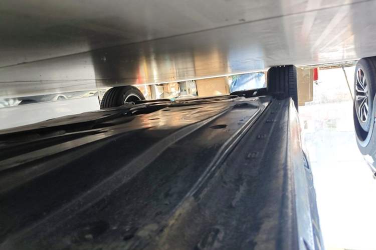 Used Volkswagen Passat 2024 280TSI Elite Edition Right Side Sill