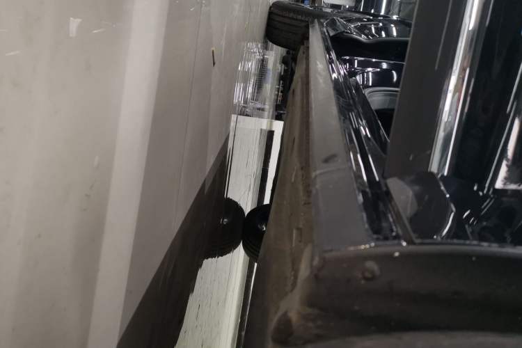 Used Volkswagen Passat 2024 380TSI Starry Dragon Edition Right Side Sill