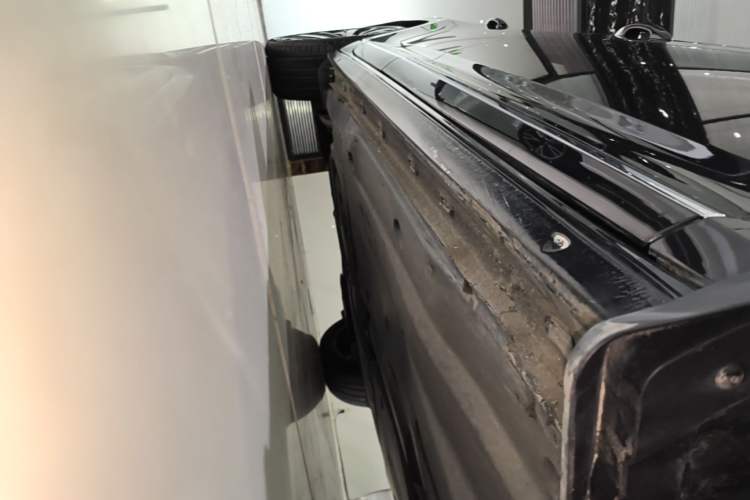 Used Volkswagen Passat 2024 380TSI Dragon Edition Right Side Sill