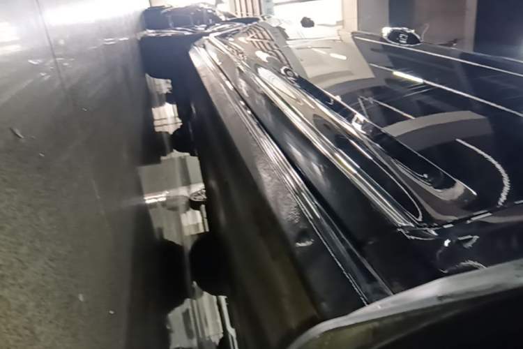Used Volkswagen Passat 2024 380TSI Dragon Glory Edition Right Side Sill