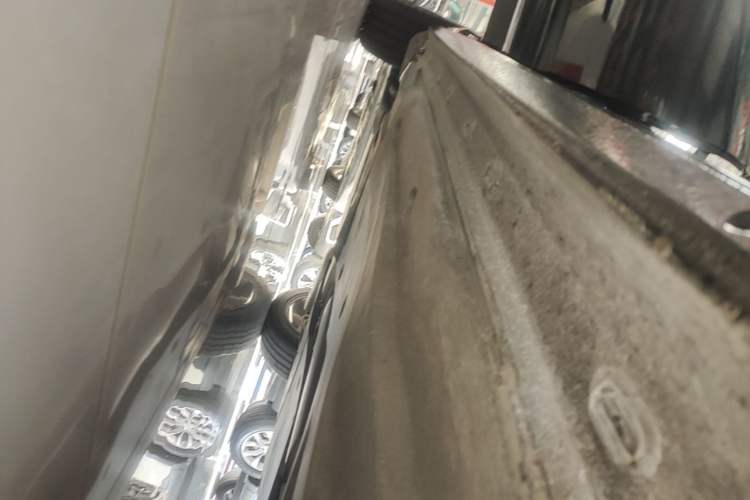 Used Volkswagen Passat 2024 330TSI Elite Edition Right Side Sill