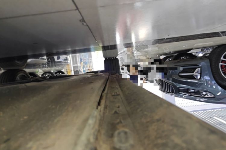 Used Volkswagen Passat 2024 330TSI Starry Elite Edition Right Side Sill