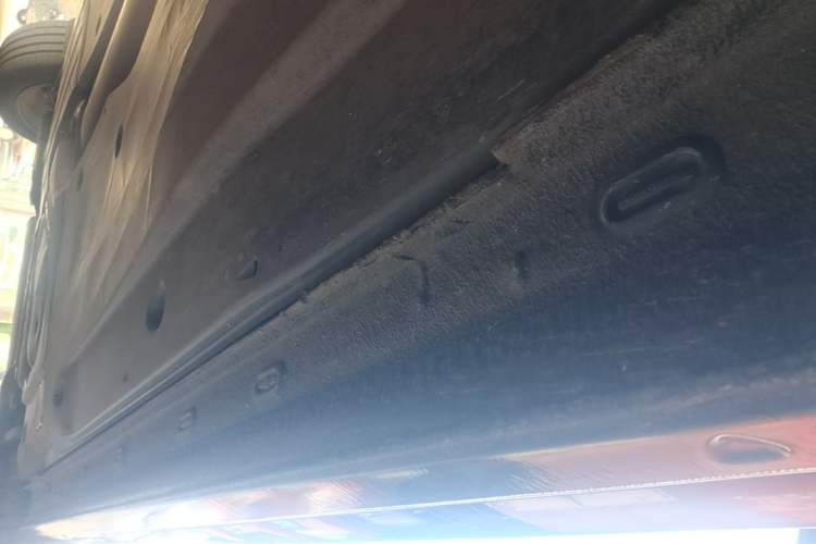Used Volkswagen Passat 2024 330TSI Elite Edition Right Side Sill