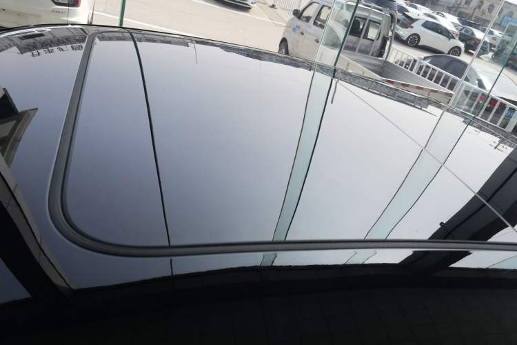 Used Volkswagen Passat 2024 380TSI Dragon Glory Edition Roof