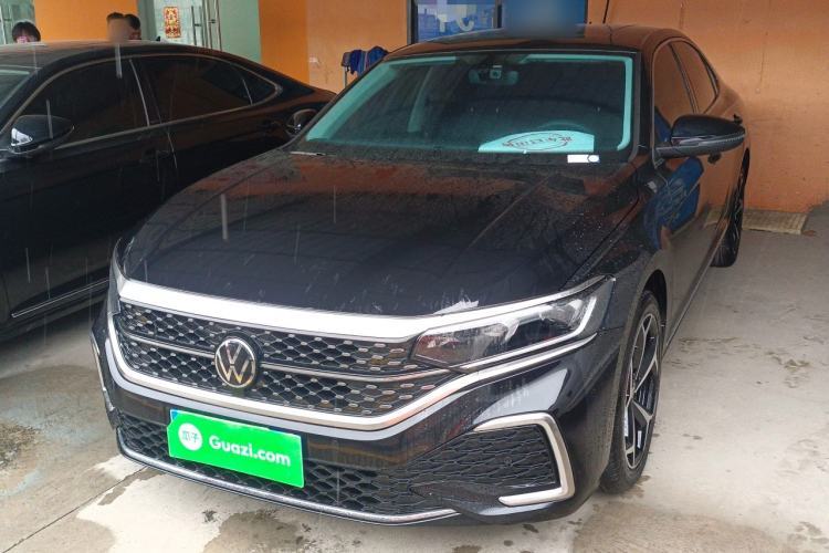 Used Volkswagen Passat 2024 330TSI Starry Elite Edition Guazi used car, China used car export, Used car for sale, Used  cars, Cheapest cars for sale