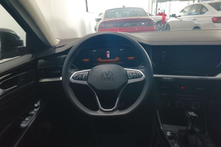 Used Volkswagen Passat 2024 280TSI Business Edition Steering Wheel
