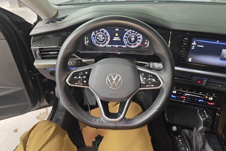 Used Volkswagen Passat 2024 380TSI Starry Elite Edition Steering Wheel