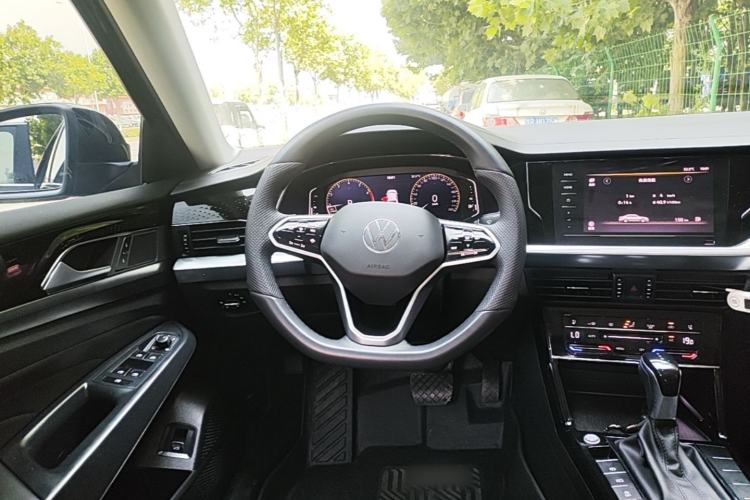Used Volkswagen Passat 2024 380TSI Starry Elite Edition Steering Wheel